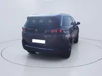 Usado Peugeot 5008 Allure 131 CV (96 kW) 2022 Gris SUV