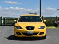 Usado Seat Leon Sport 105 CV (77 kW) 2008 Amarillo Utilitario