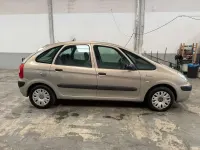 Usado Citroën Xsara 90 CV (66 kW) 2006 Marrón Monovolumen