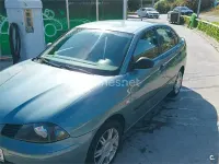 Usado Seat Cordoba Stylance 85 CV (62 kW) 2006 Azul Berlina