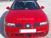 Usado Seat Leon FR 180 CV (132 kW) 2005 Rojo Utilitario