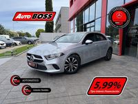 Usado Mercedes A180 116 CV (85 kW) 2022 Gris / plata Berlina