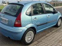 Usado Citroën C3 Exclusive 70 CV (51 kW) 2004 Azul Berlina