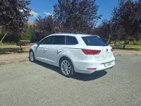 Usado Seat Leon FR 130 CV (95 kW) 2019 Blanco Familiar