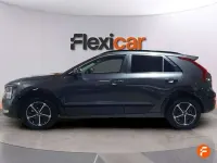 Usado Kia Niro 141 CV (103 kW) 2023 Gris SUV