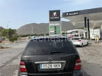 Usado Mercedes ML320 224 CV (164 kW) 2009 Negro SUV