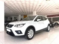 Usado Seat Arona Ecomotive 95 CV (69 kW) 2020 Blanco SUV