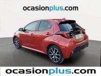 Usado Toyota Yaris Hybrid Style 116 CV (85 kW) 2022 Rojo