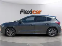 Usado Ford Focus ST-Line 125 CV (91 kW) 2022 Gris Berlina