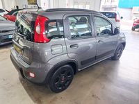 Usado Fiat Panda City Life 70 CV (51 kW) 2022 Gris / plata Berlina