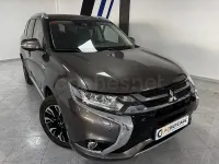 Usado Mitsubishi Outlander P-HEV 203 CV (149 kW) 2017 Beige SUV