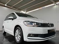 Usado VW Touran Advance 115 CV (84 kW) 2018 Blanco Monovolumen