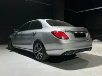 Usado Mercedes C220 194 CV (142 kW) 2018 Gris / plata Berlina