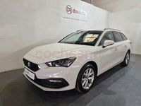 Usado Seat Leon Style 150 CV (110 kW) 2021 Blanco Familiar