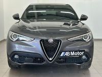 Usado Alfa Romeo Stelvio Super 160 CV (117 kW) 2022 Gris / plata SUV