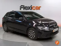 Usado VW Polo Life 110 CV (80 kW) 2022 Negro Utilitario