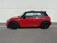Usado Mini Cooper SD 170 CV (125 kW) 2016 Rojo Utilitario
