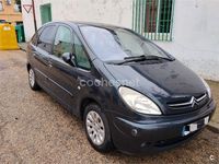 Usado Citroën Xsara Picasso Exclusive 90 CV (66 kW) 2002 Negro Monovolumen