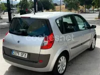 Usado Renault Scénic II Dynamique 110 CV (80 kW) 2008 Gris / plata Monovolumen
