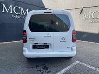 Usado Citroën Berlingo Feel 100 CV (73 kW) 2016 Blanco Monovolumen