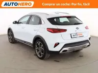 Usado Kia XCeed 120 CV (88 kW) 2020 Blanco SUV