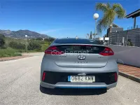 Usado Hyundai Ioniq 141 CV (103 kW) 2018 Gris / plata Utilitario