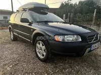 Usado Volvo XC70 163 CV (119 kW) 2004 Azul Familiar