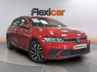 Usado VW Polo 95 CV (69 kW) 2023 Rojo Utilitario