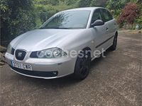 Usado Seat Ibiza 100 CV (73 kW) 2004 Gris / plata Utilitario
