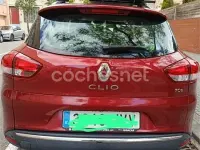 Usado Renault Clio Zen 90 CV (66 kW) 2016 Granate Familiar