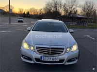 Usado Mercedes E250 Avantgarde 204 CV (150 kW) 2009 Gris / plata Berlina