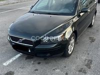 Usado Volvo S40 Momentum 125 CV (91 kW) 2004 Verde Berlina
