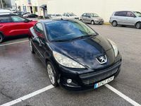 Usado Peugeot 207 CC 112 CV (82 kW) 2010 Negro Descapotable