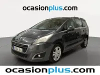 Usado Peugeot 5008 Allure 120 CV (88 kW) 2016 Gris Monovolumen