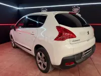 Usado Peugeot 3008 Active 115 CV (84 kW) 2013 Blanco Familiar