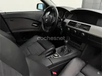 Usado BMW 530 193 CV (141 kW) 2004 Gris / plata Familiar