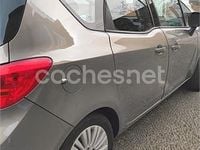 Usado Opel Meriva Selective 120 CV (88 kW) 2013 Marrón Monovolumen