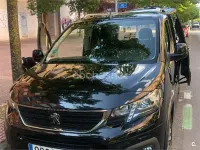 Usado Peugeot Rifter Allure 130 CV (95 kW) 2019 Negro Monovolumen