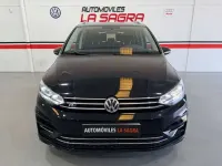 Usado VW Touran R-line 150 CV (110 kW) 2017 Negro Monovolumen