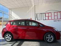 Usado Toyota Verso Active 126 CV (92 kW) 2010 Rojo Monovolumen