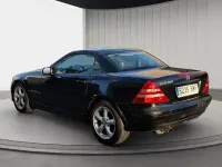 Usado Mercedes SLK200 163 CV (119 kW) 2001 Negro Descapotable