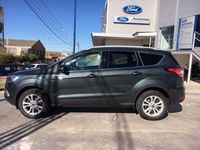 Usado Ford Kuga Titanium 150 CV (110 kW) 2018 Gris guard SUV