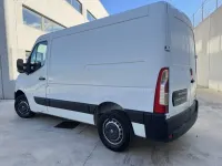 Usado Renault Master 110 CV (80 kW) 2017 Blanco Van