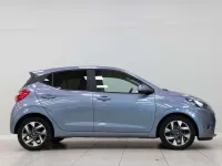 Usado Hyundai i10 64 CV (47 kW) 2025 Azul Utilitario