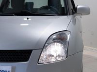 Usado Suzuki Swift GL 69 CV (50 kW) 2007 Gris Utilitario