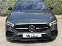 Usado Mercedes A180 116 CV (85 kW) 2020 Gris Utilitario