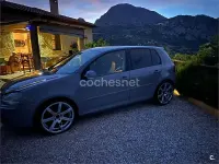 Usado VW Golf IV Sportline 140 CV (102 kW) 2004 Gris / plata Berlina