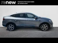 Usado Renault Arkana Techno 145 CV (106 kW) 2023 Gris SUV