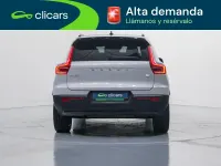 Usado Volvo XC40 Plus 262 CV (192 kW) 2022 Gris / plata SUV