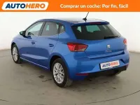 Usado Seat Ibiza Style 116 CV (85 kW) 2024 Azul Utilitario